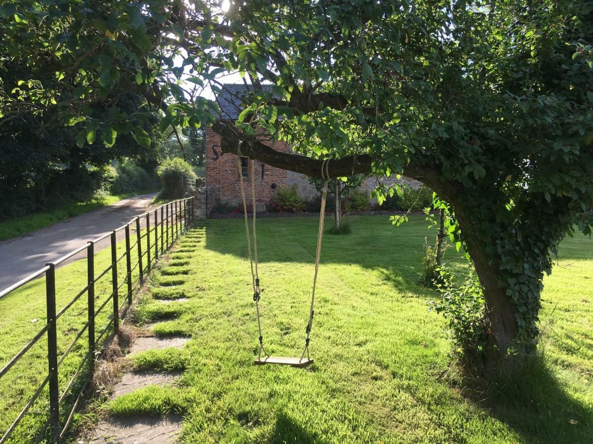 Maesbury Riverside Oswestry Esterno foto